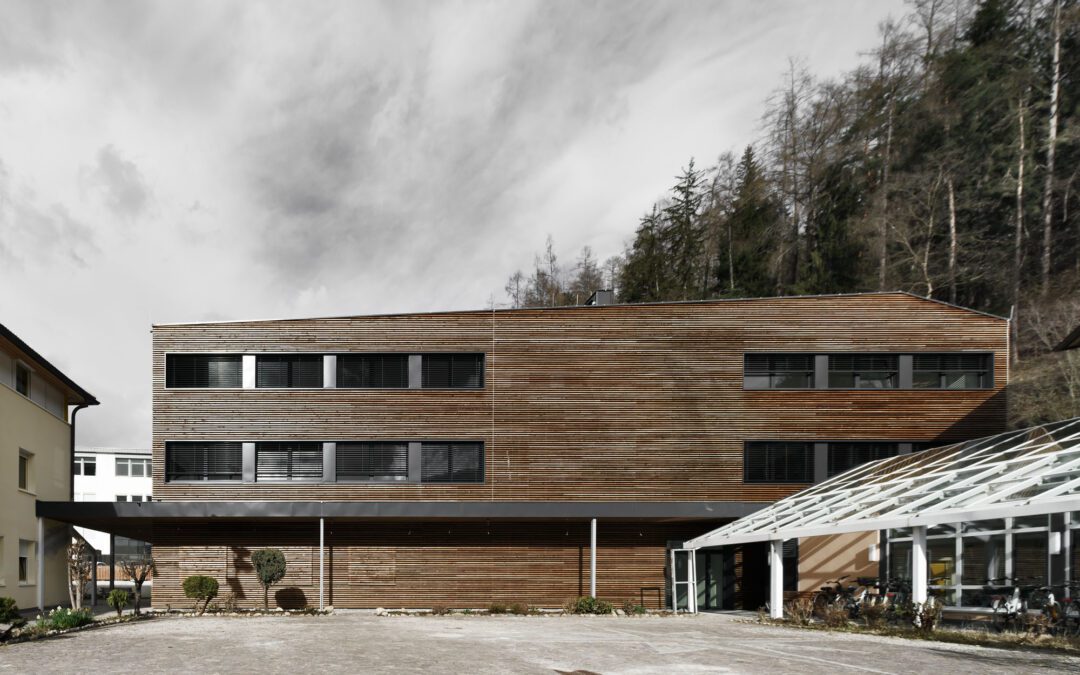 Ampliamento e riconversione del Centro Sociale Trayah a Brunico